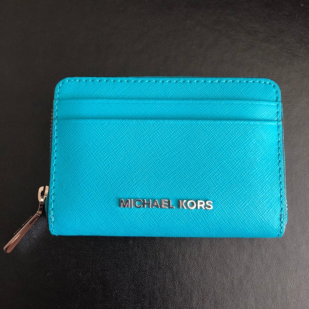 MICHAEL KORS Zip Around Leather Card Case